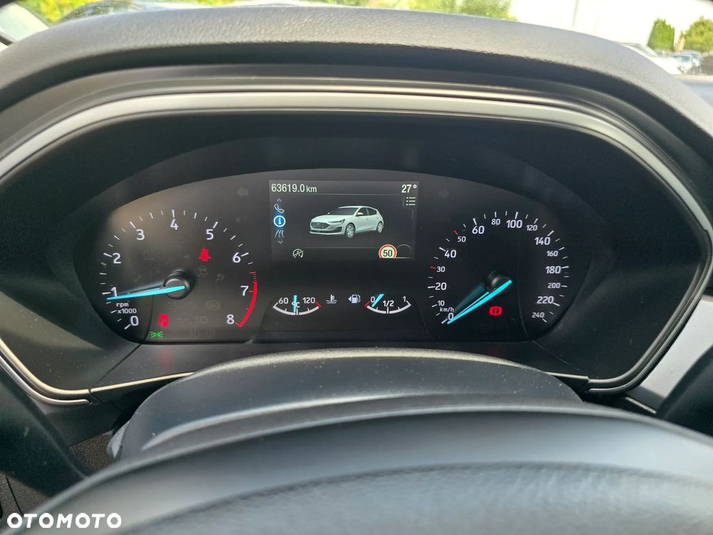 Ford Focus - 25