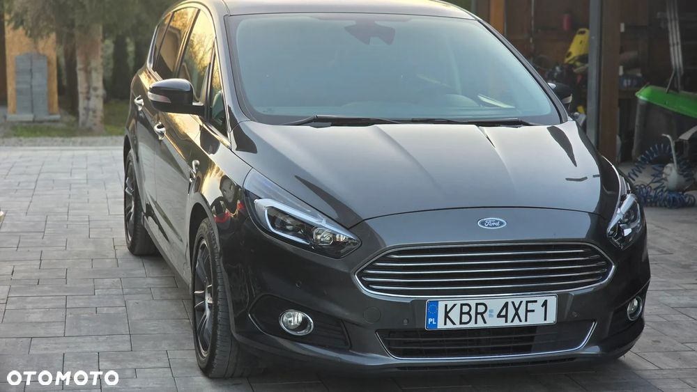 Ford S-Max 2.0 TDCi Titanium PowerShift - 8