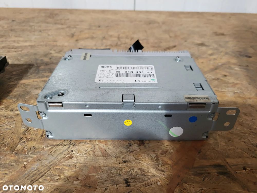 Radio nawigacja ekran Peugeot 208 - 5