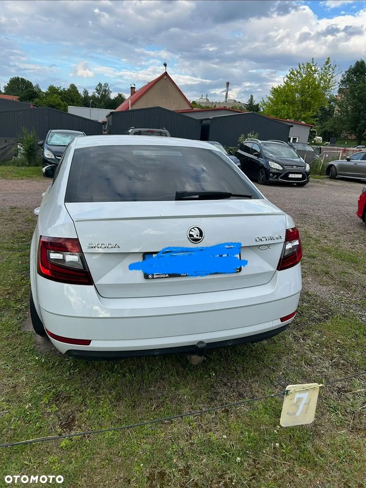 Skoda Octavia 1.5 TSI ACT Style - 2