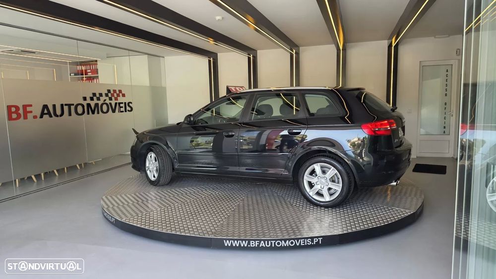 Audi A3 Sportback 2.0 TDi Attraction Business Line - 15