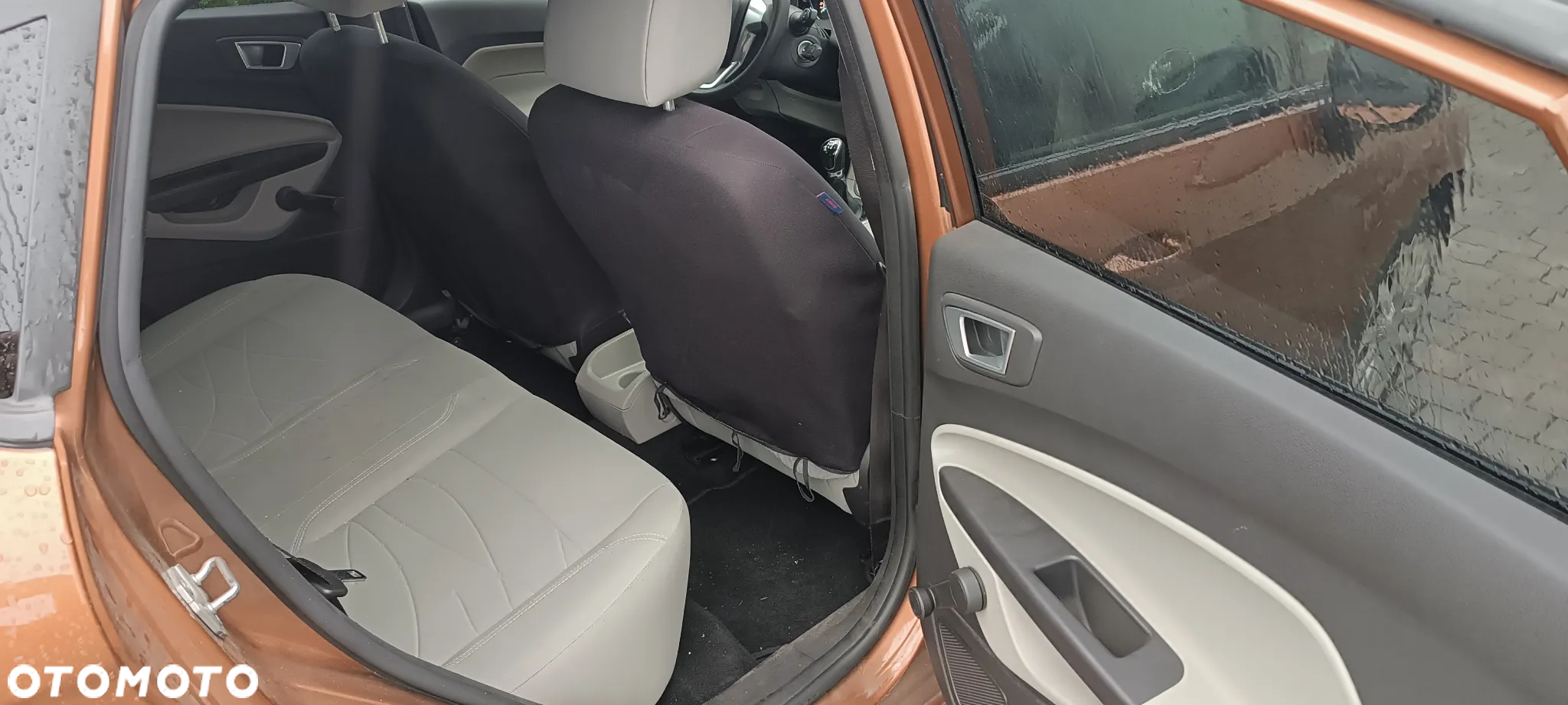 Ford Fiesta 1.5 TDCi Ambiente - 13