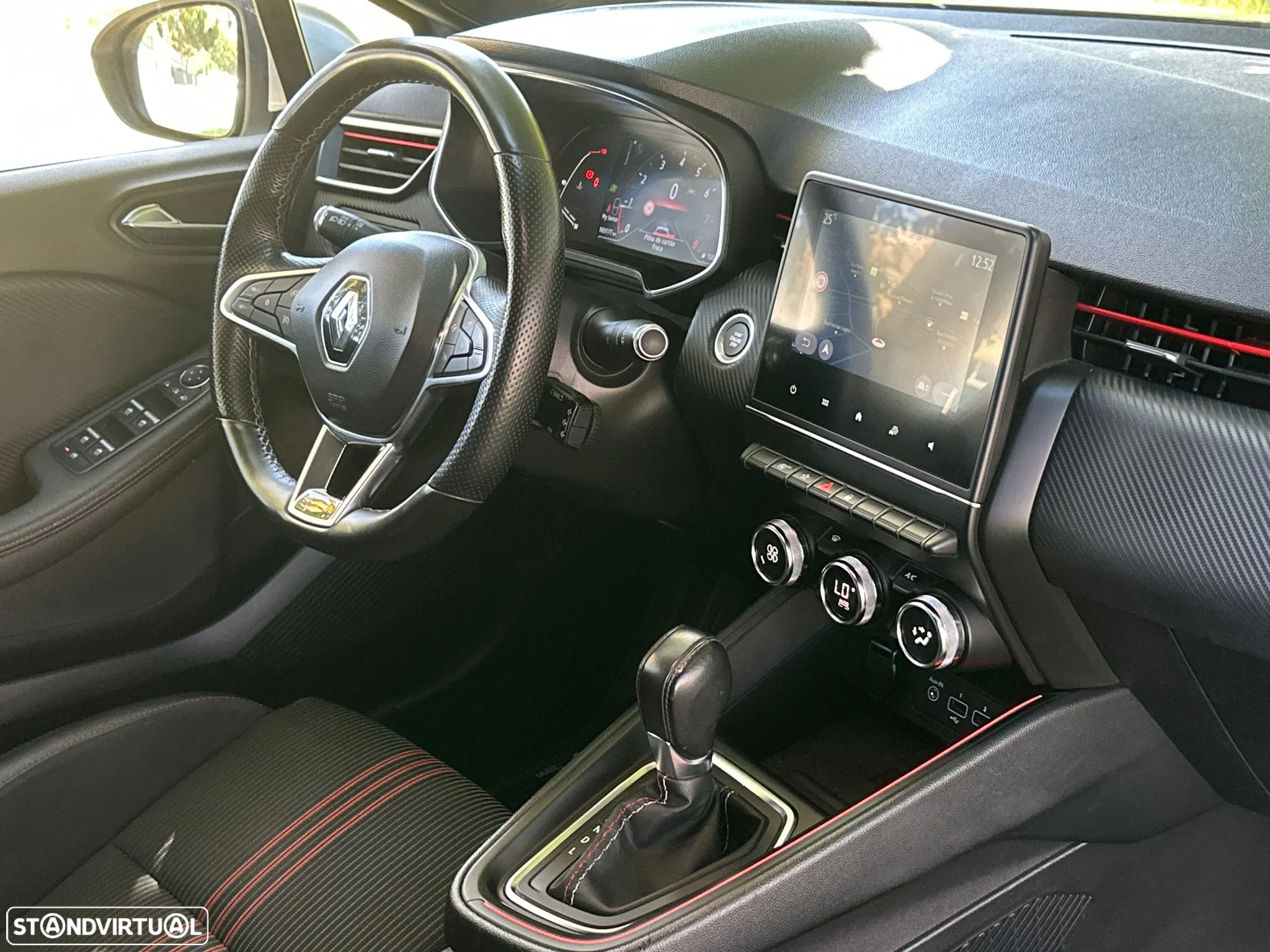 Renault Clio 1.0 TCe RS Line CVT - 21