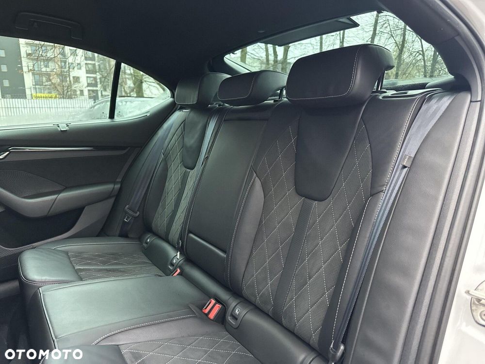 Skoda Octavia 2.0 TDI 4x4 RS DSG - 36