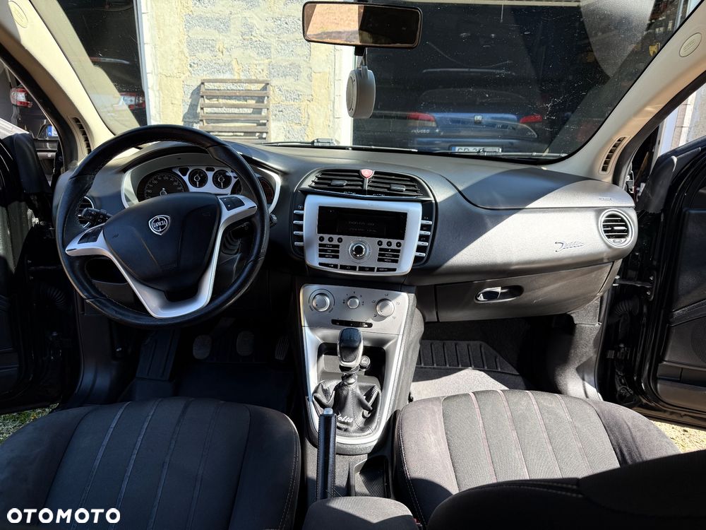 Lancia Delta 1.4 T-Jet 16v Argento - 34