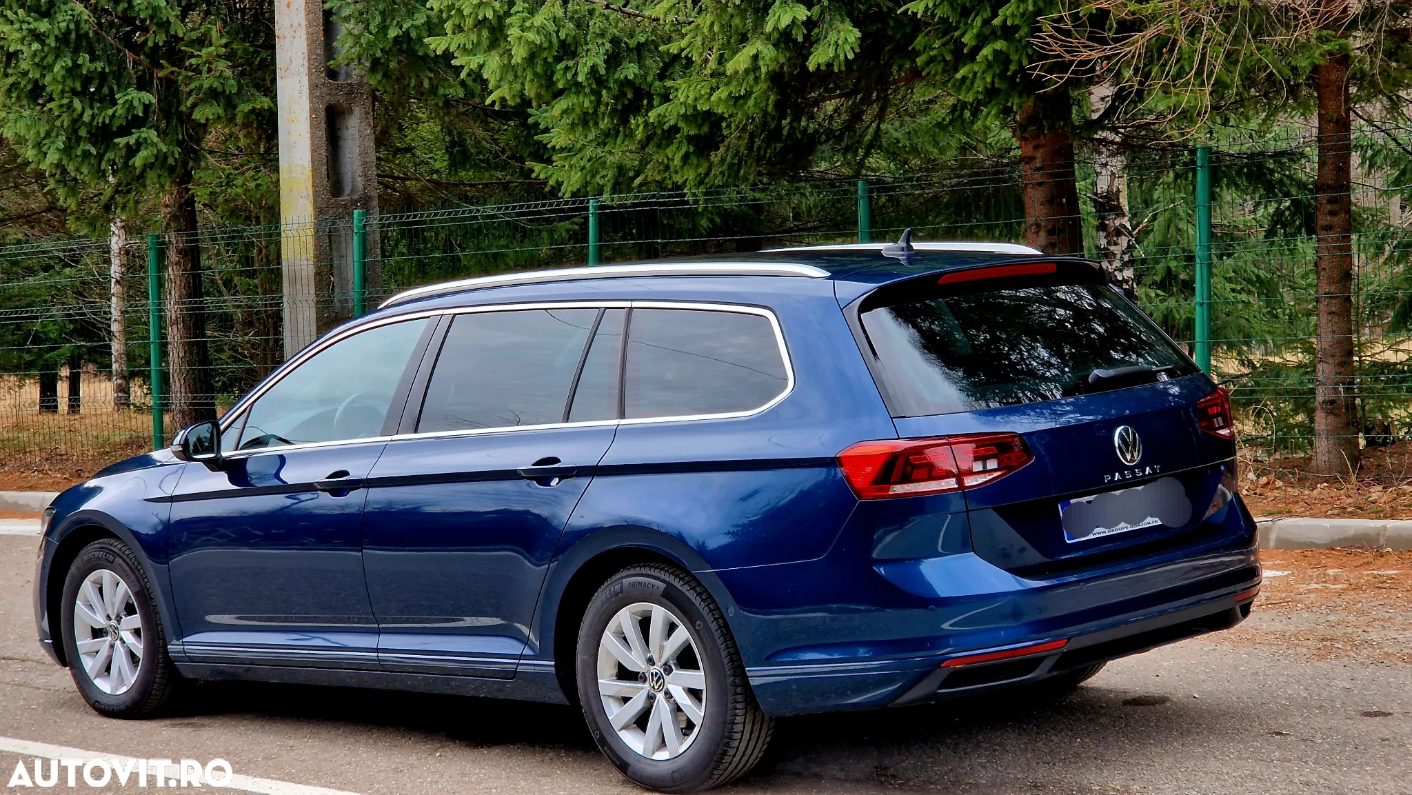 Volkswagen Passat Variant 2.0 TDI DSG (BlueMotion Technology) Highline - 4