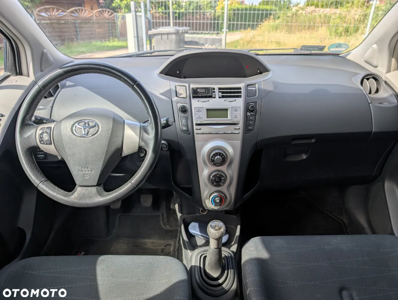 Toyota Yaris 1.0 Luna A/C - 10