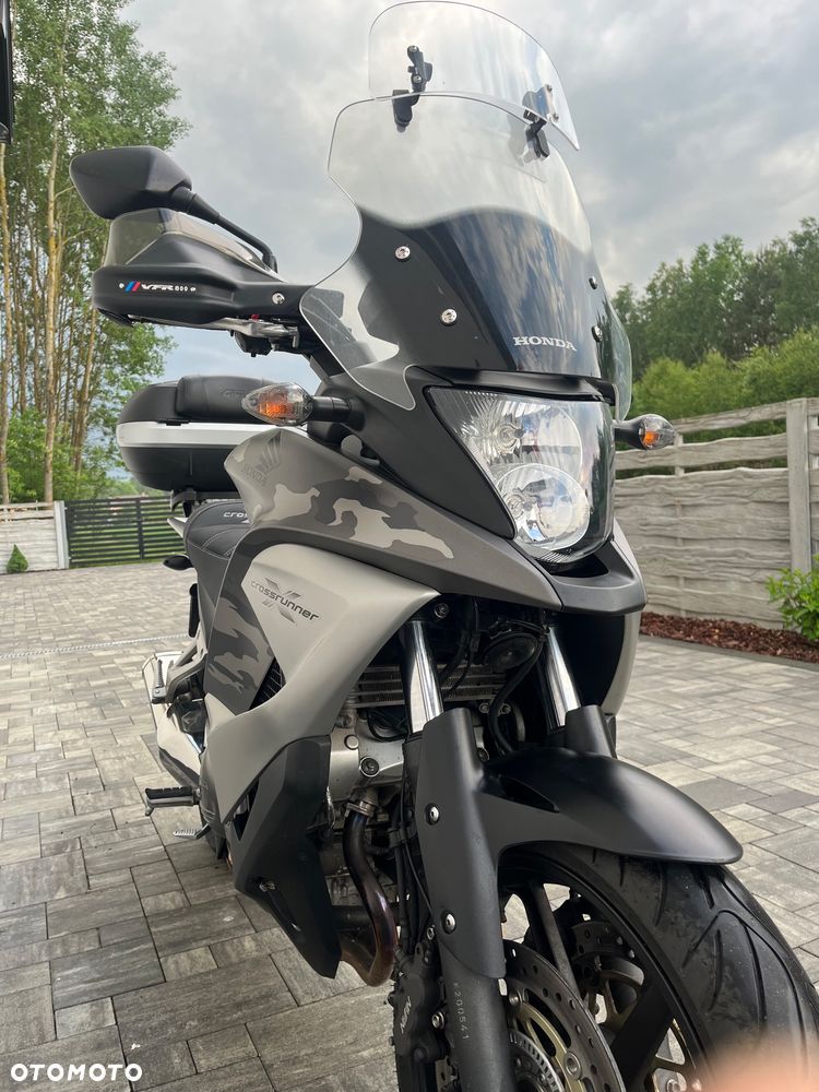 Honda VFR - 9