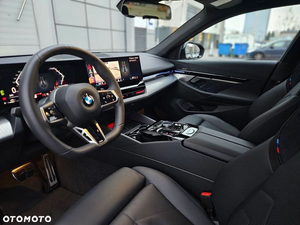 BMW Seria 5 - 22