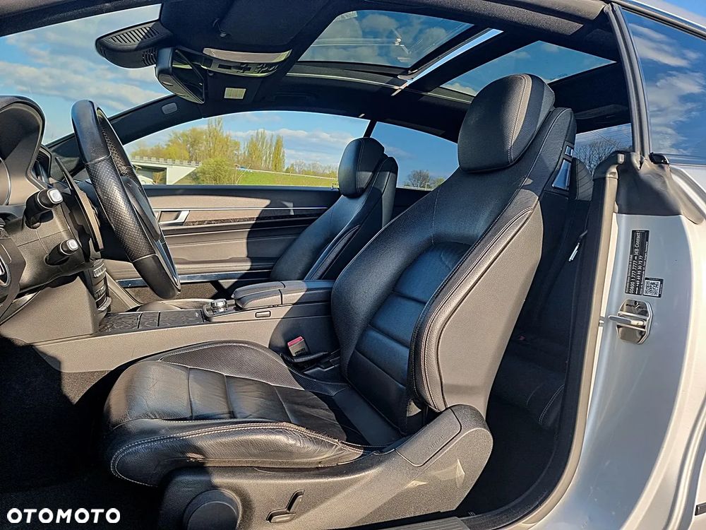 Mercedes-Benz Klasa E - 25