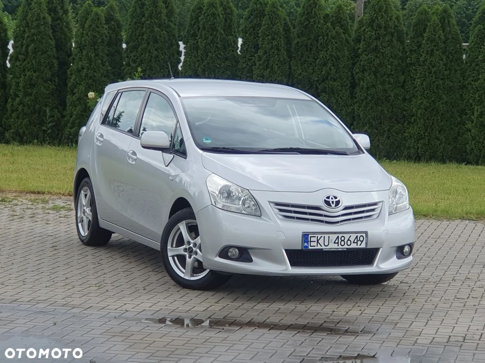 Toyota Verso - 5