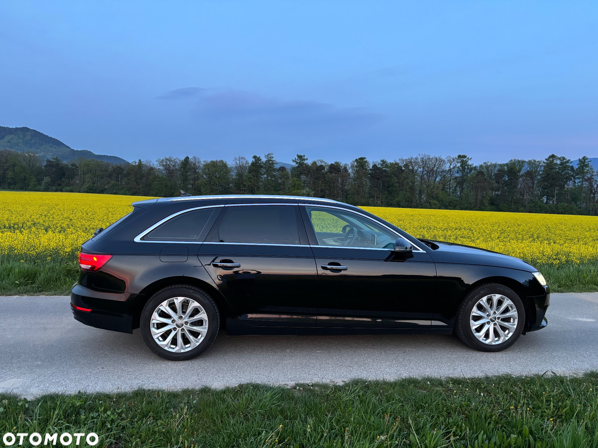 Audi A4 Avant 2.0 TDI S tronic - 4