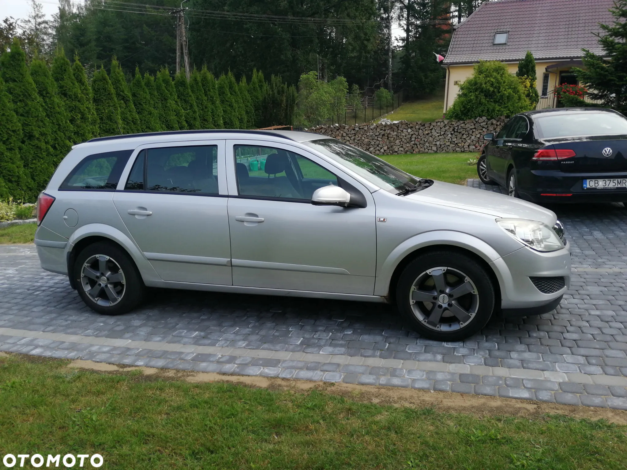 Opel Astra 1.9 CDTI Caravan DPF - 2