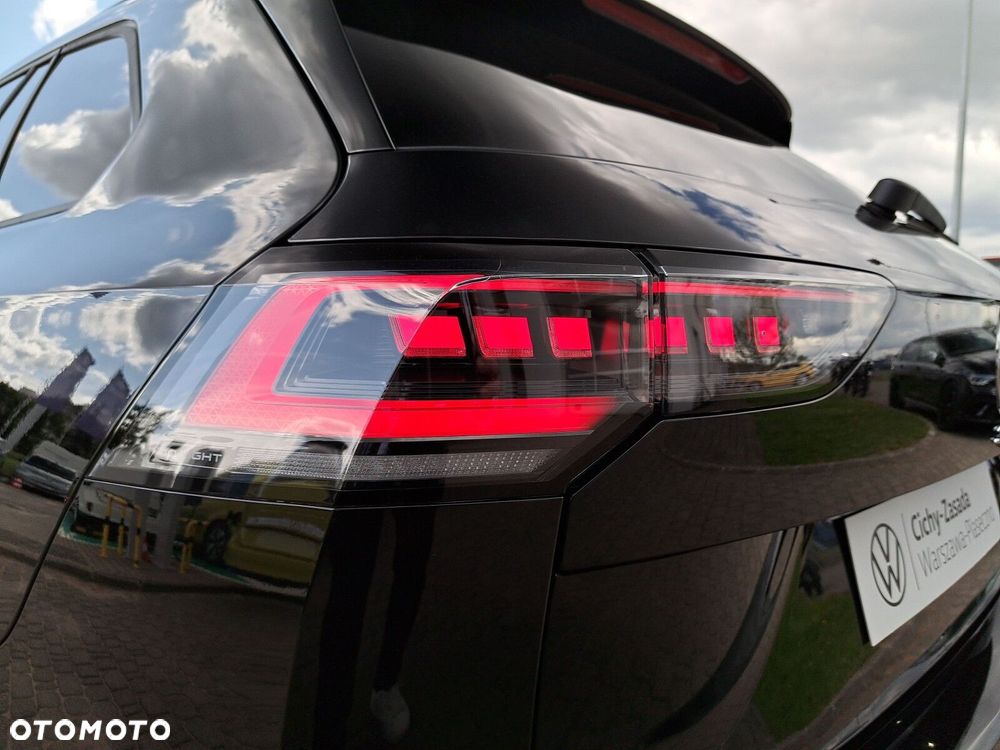 Volkswagen Golf Variant 2.0 TSI 4Motion R - 40