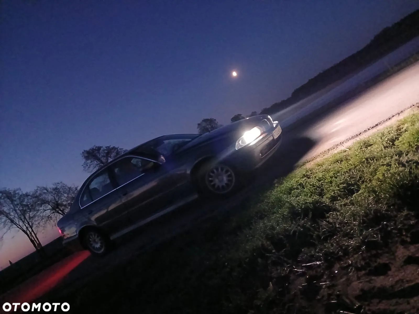 BMW Seria 5 523i - 1