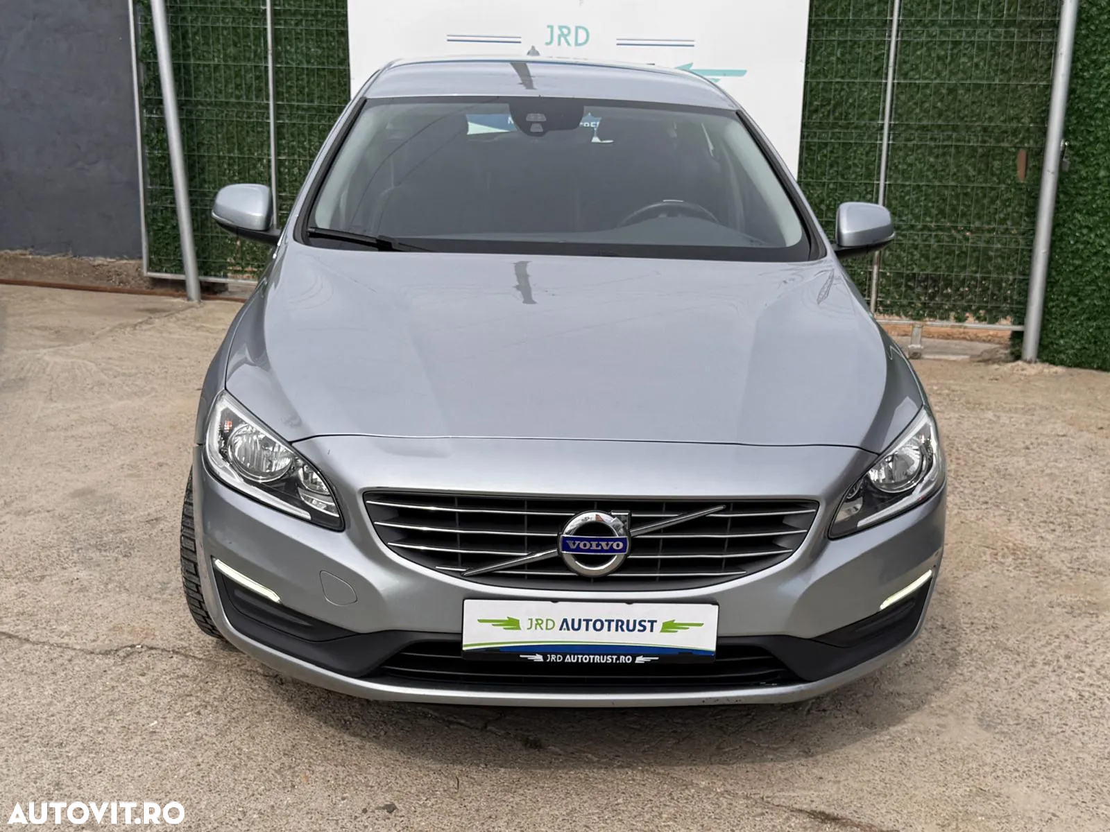 Volvo V60 - 16