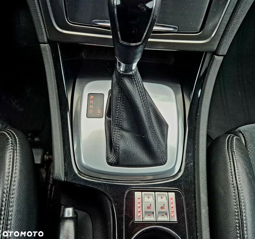 Ford Mondeo 2.0 TDCi Titanium - 24