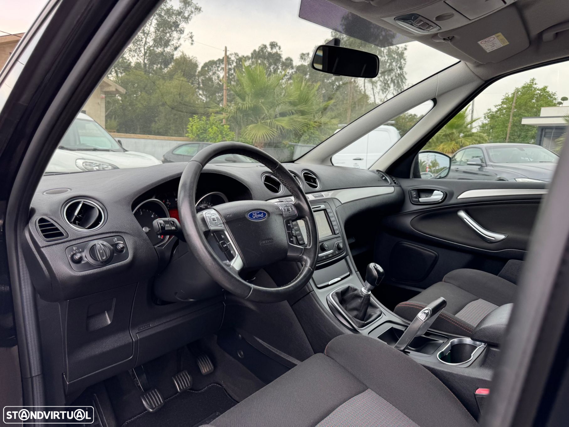 Ford S-Max 1.6 TDCi Titanium 7L - 19