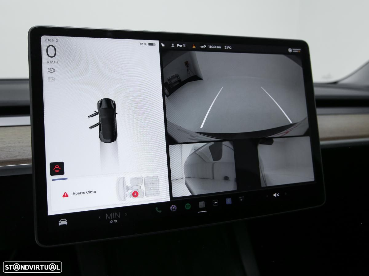 Tesla Model 3 Standard Range Plus RWD - 24