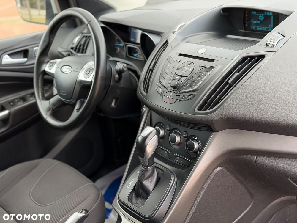 Ford Kuga 2.0 TDCi AWD Titanium - 10