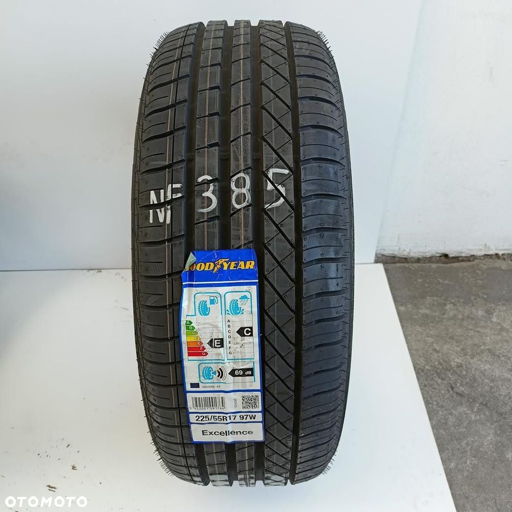 Opona 225/55/17 Goodyear Excellence (NF385) - 1