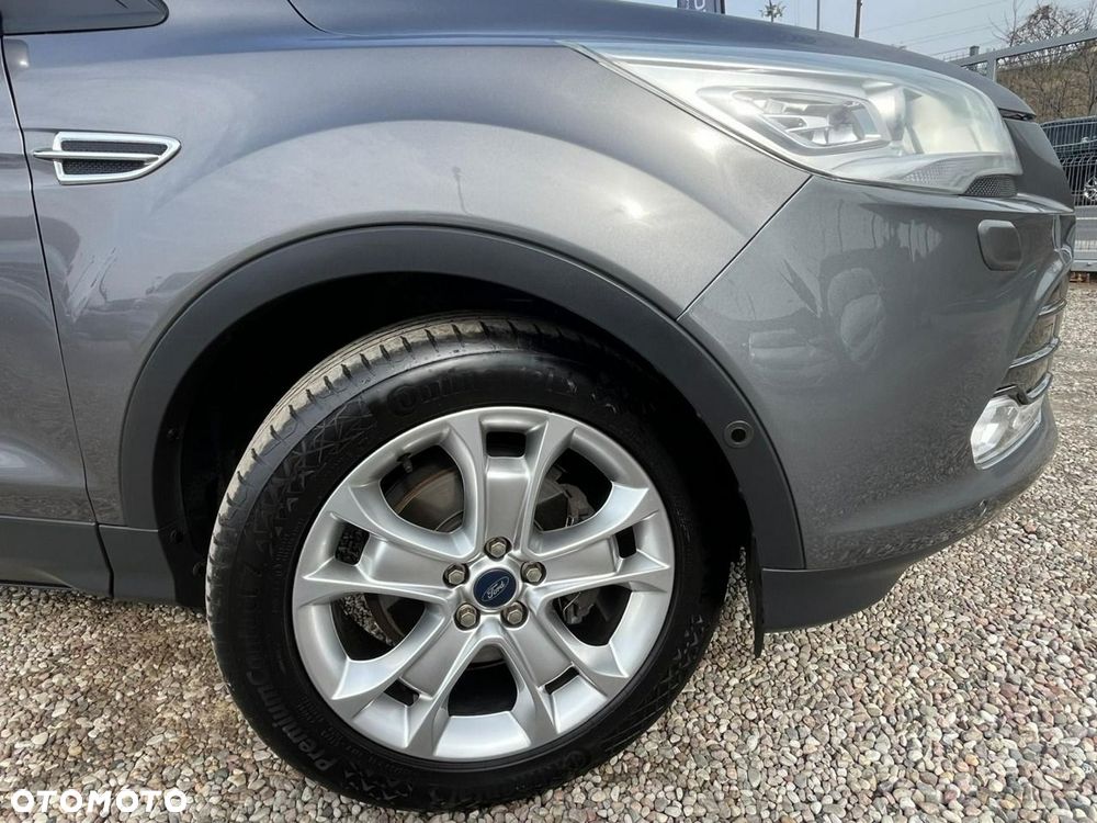 Ford Kuga 1.6 EcoBoost 2x4 Titanium - 30
