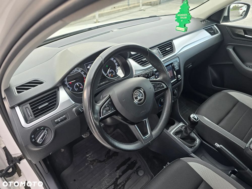 Skoda RAPID - 28