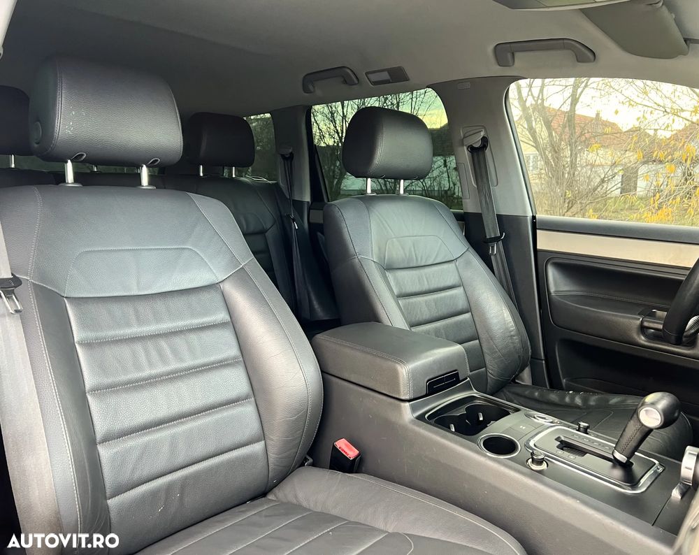 Volkswagen Touareg - 7