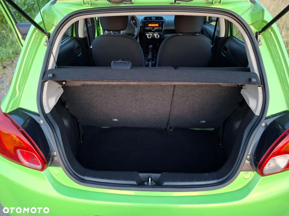 Mitsubishi Space Star 1.0 - 12