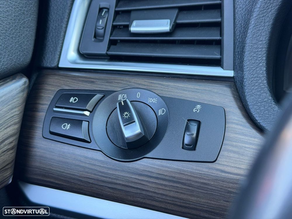 BMW 530 Gran Turismo d - 29