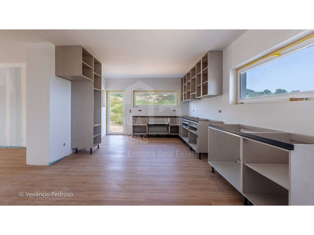 Vende Moradia T3 - Ericeira 15 km, A Casa das Casas - Grande imagem: 2/17