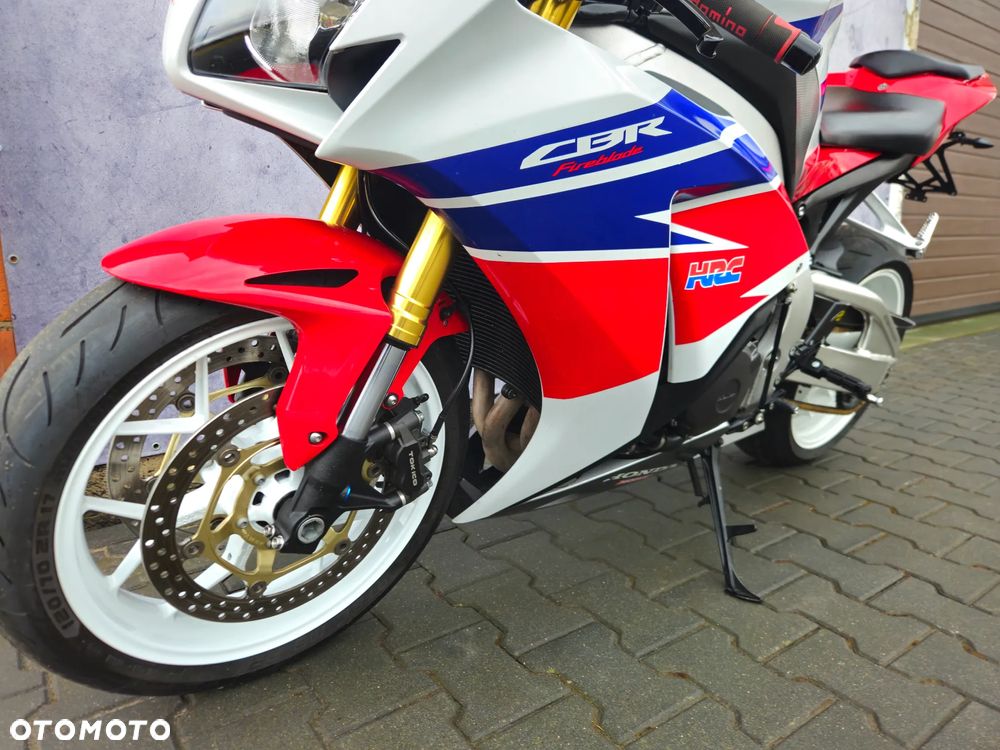 Honda CBR - 12