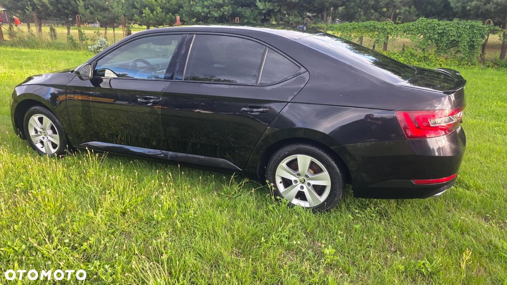 Skoda Superb 2.0 TDI Active - 12