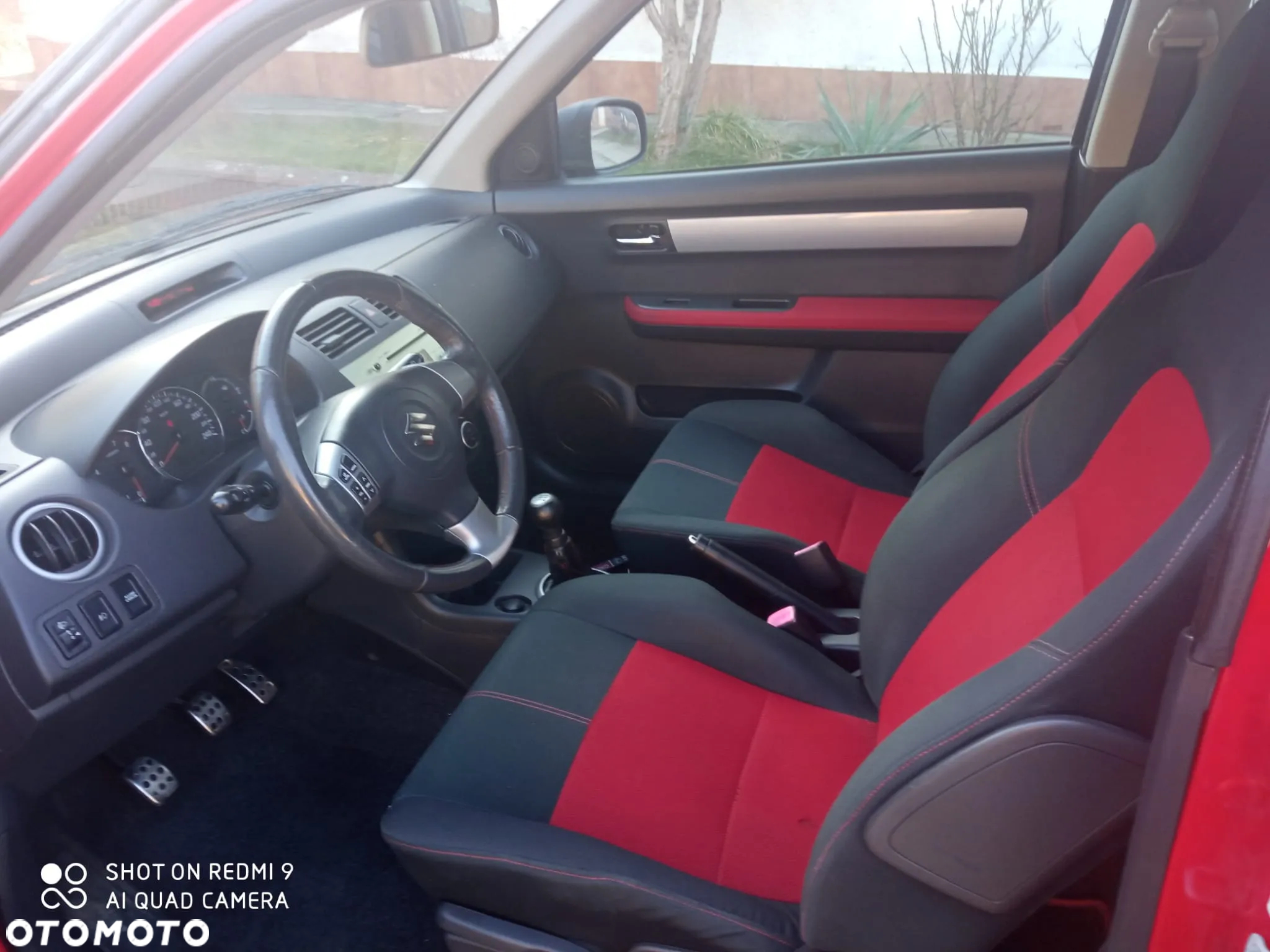 Suzuki Swift 1.6 Sport - 10