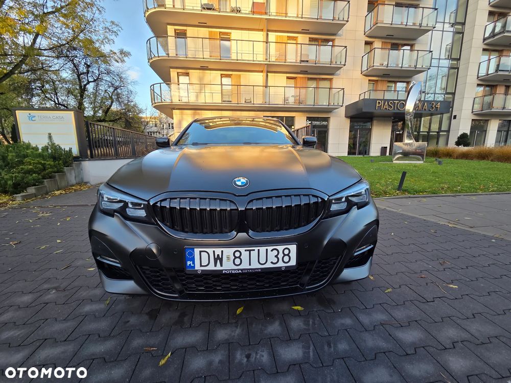 BMW Seria 3 320i xDrive M Sport sport - 19