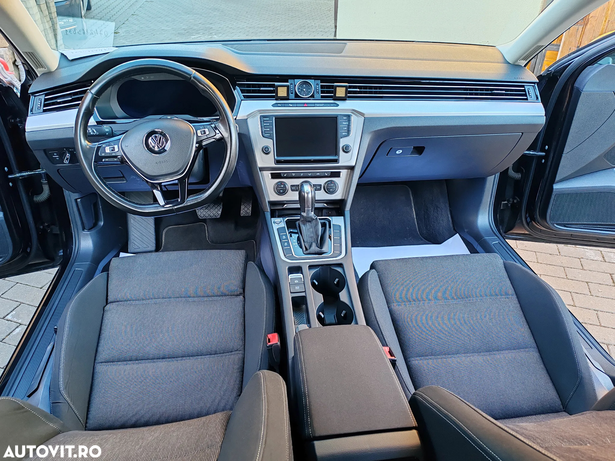 Volkswagen Passat Variant 2.0 TDI DSG Highline - 5