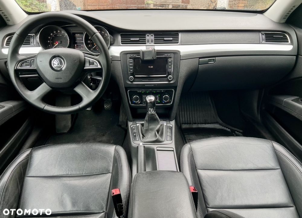 Skoda Superb 1.6 TDI Business - 1