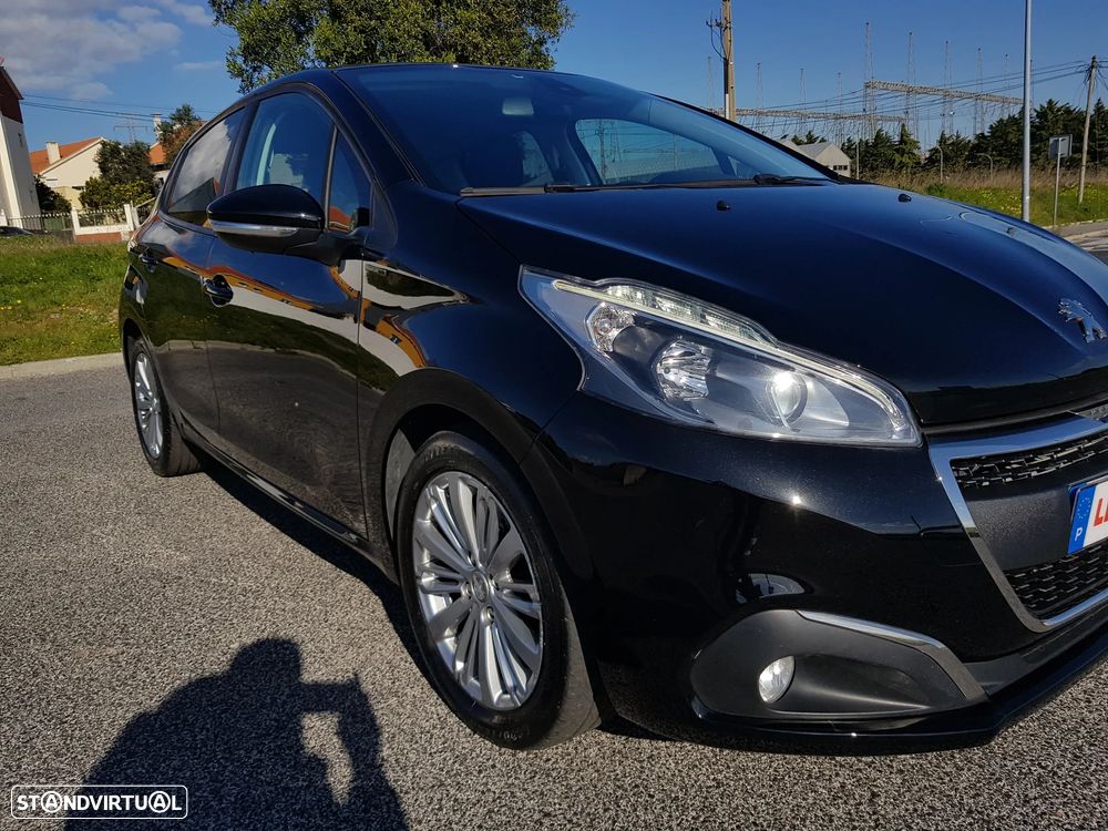 Peugeot 208 1.5 BlueHDi Signature - 60