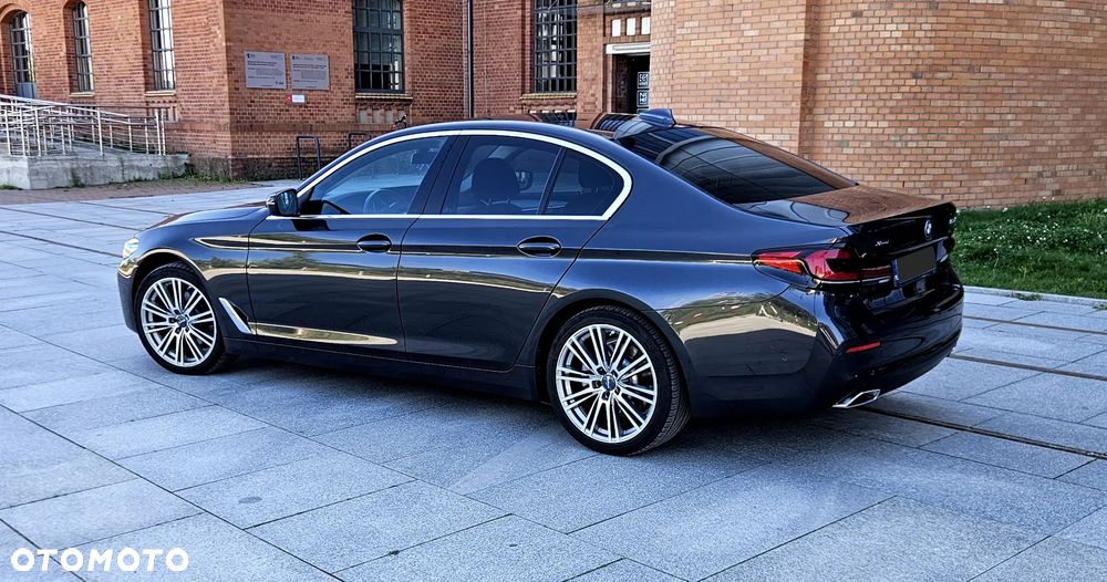 BMW Seria 5 520d xDrive MHEV Business Edition sport - 7