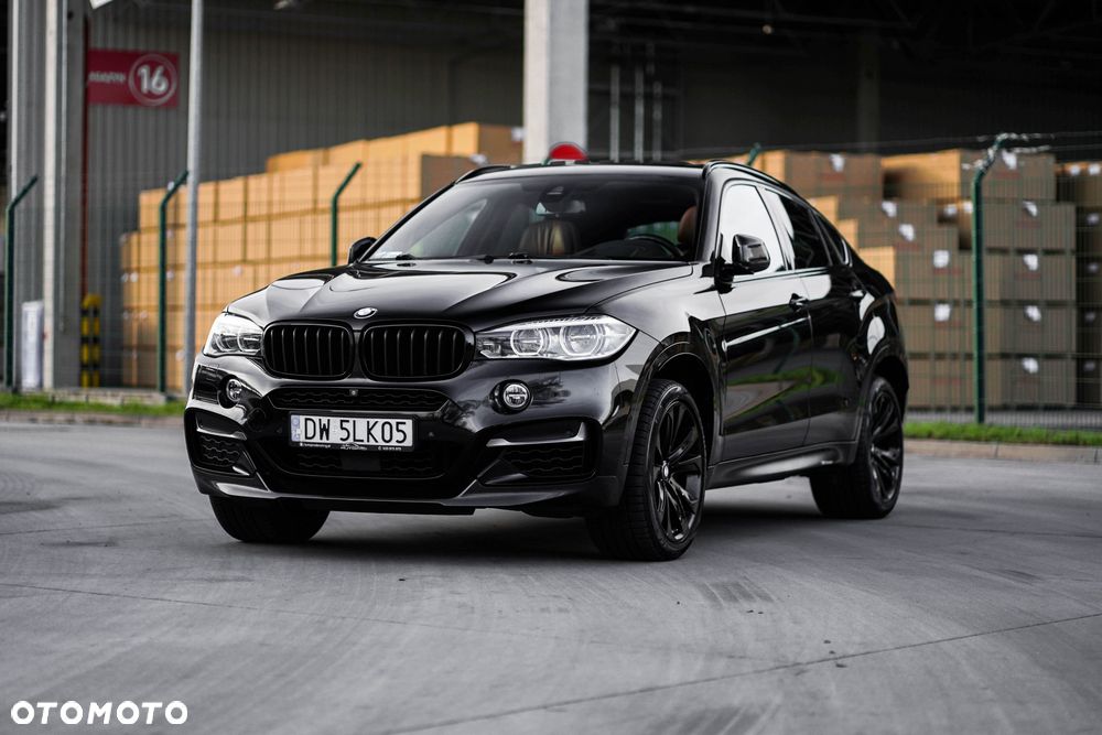 BMW X6M - 1