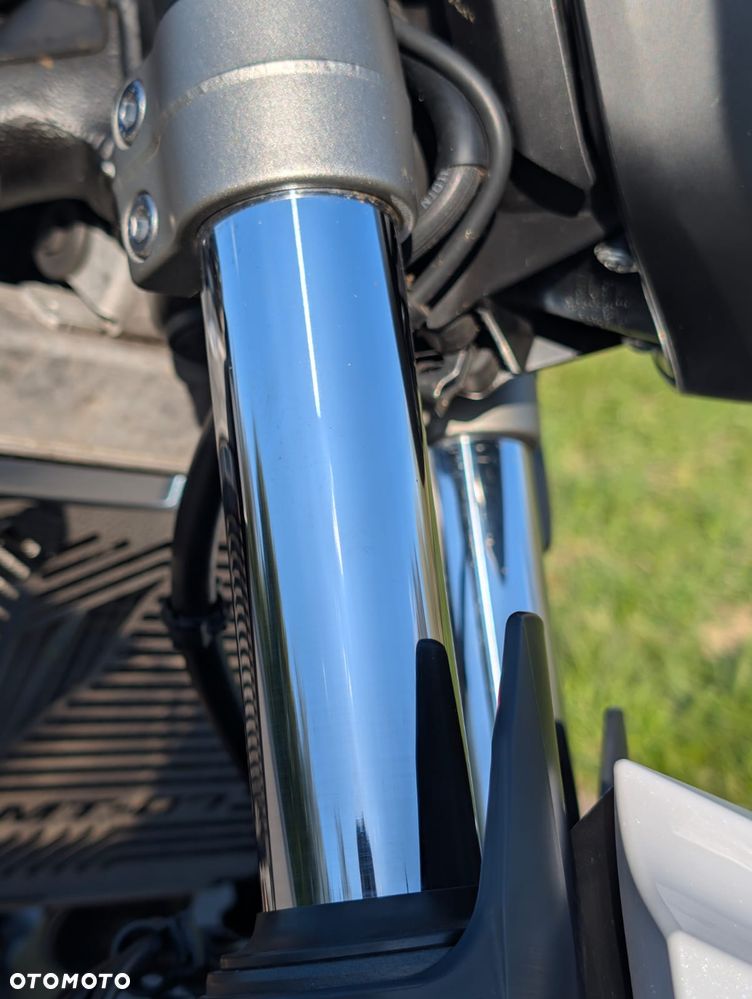 Yamaha MT - 10