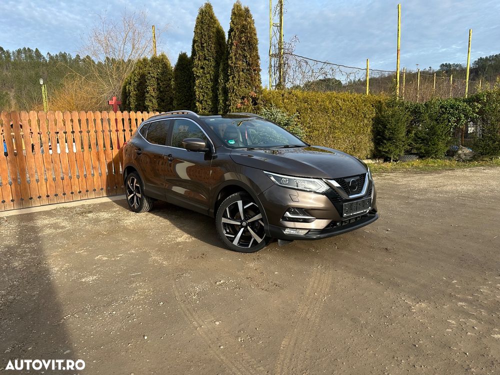Nissan Qashqai 1.6 DCI ALL-MODE 4x4i TEKNA+ - 3