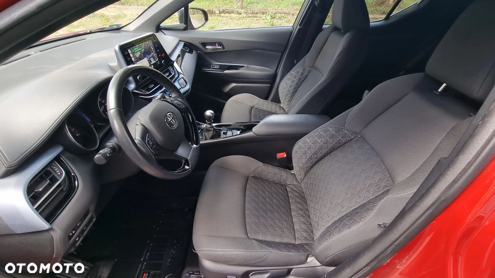 Toyota C-HR 1.2 T Premium - 23