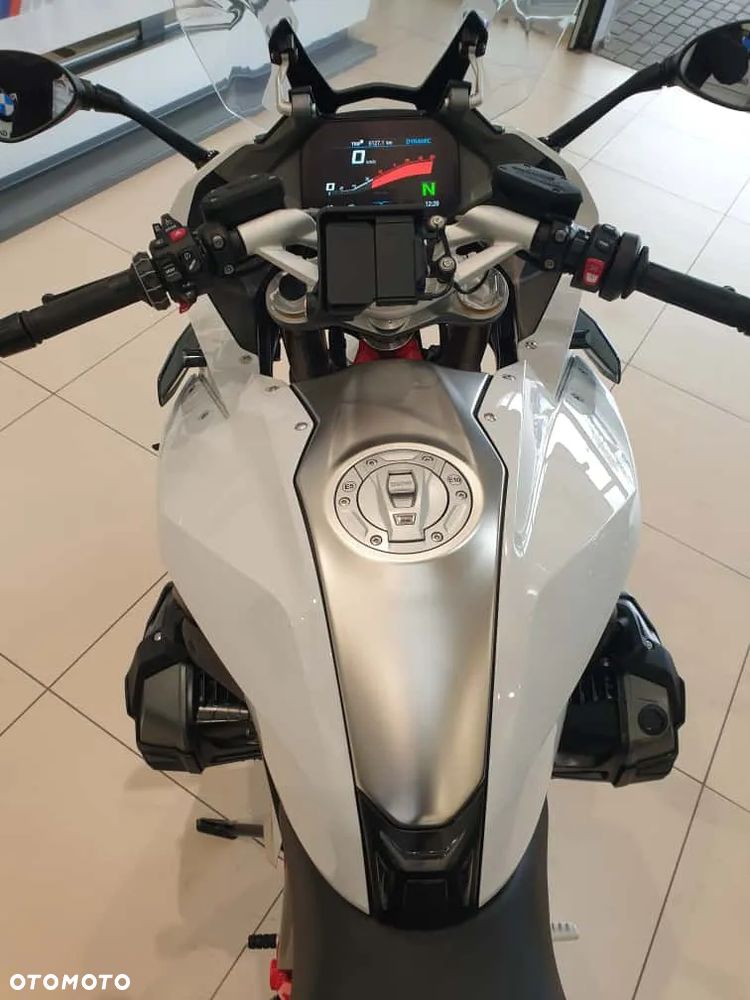 BMW R - 18