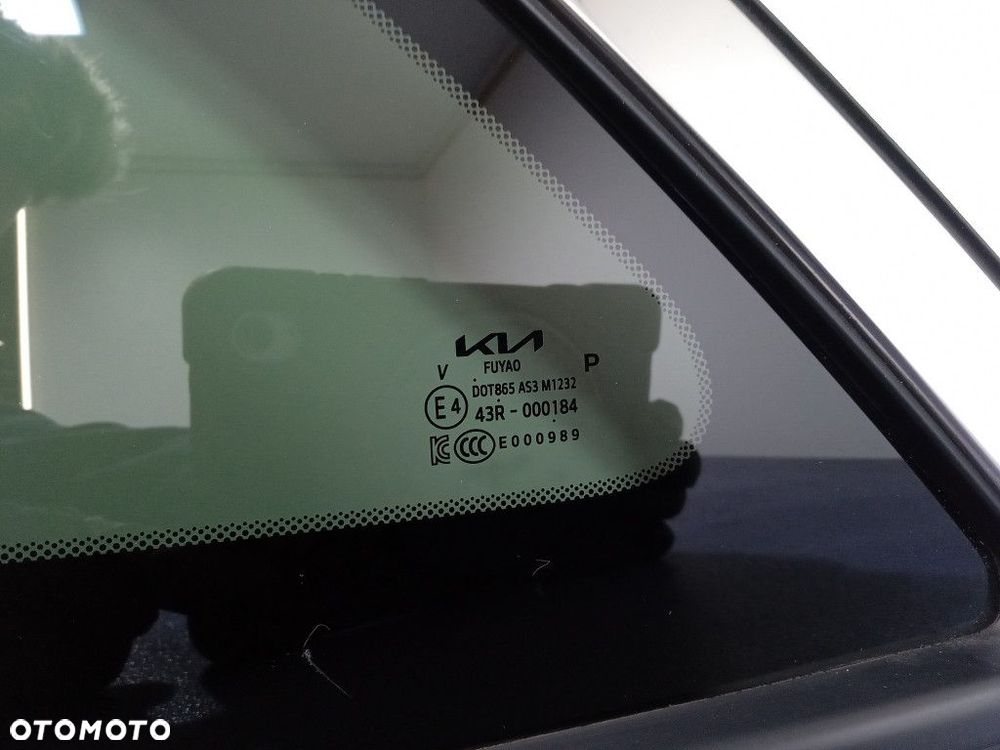 KIA NIRO EV I SZYBA KAROSERYJNA TYŁ LEWA TYLNA - 2