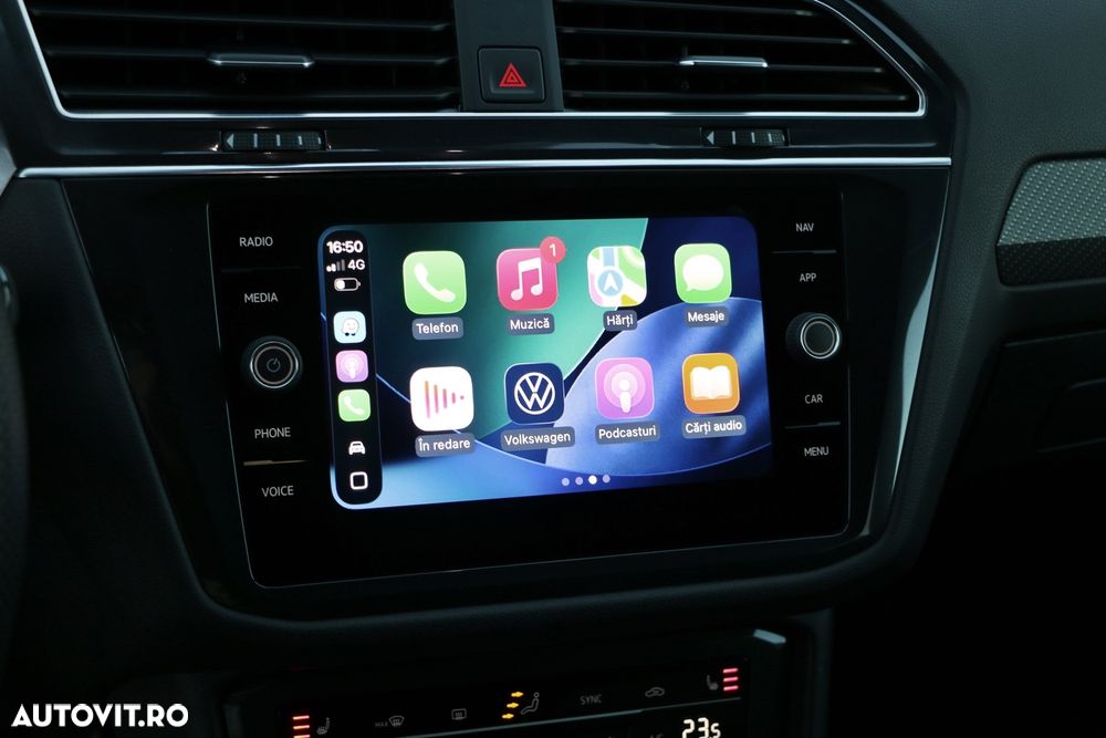 Volkswagen Tiguan - 20