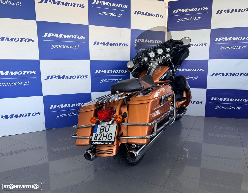 Harley-Davidson Street Glide - 3