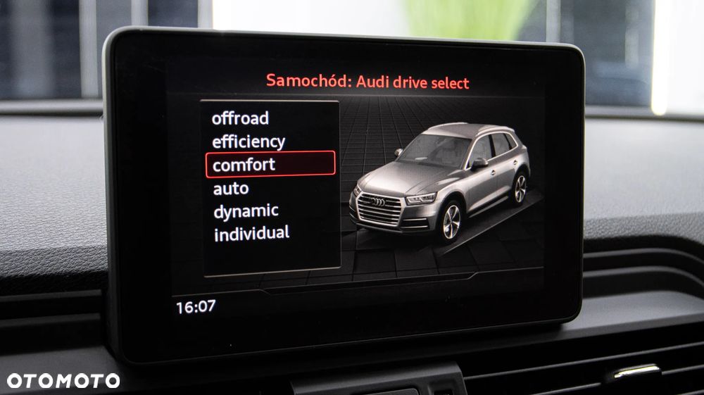 Audi Q5 50 TFSI e Quattro S tronic - 28