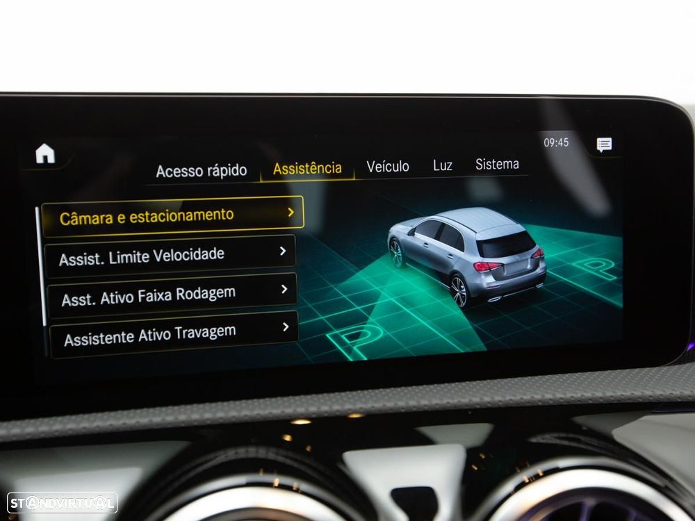 Mercedes-Benz A 250 e AMG Line - 33