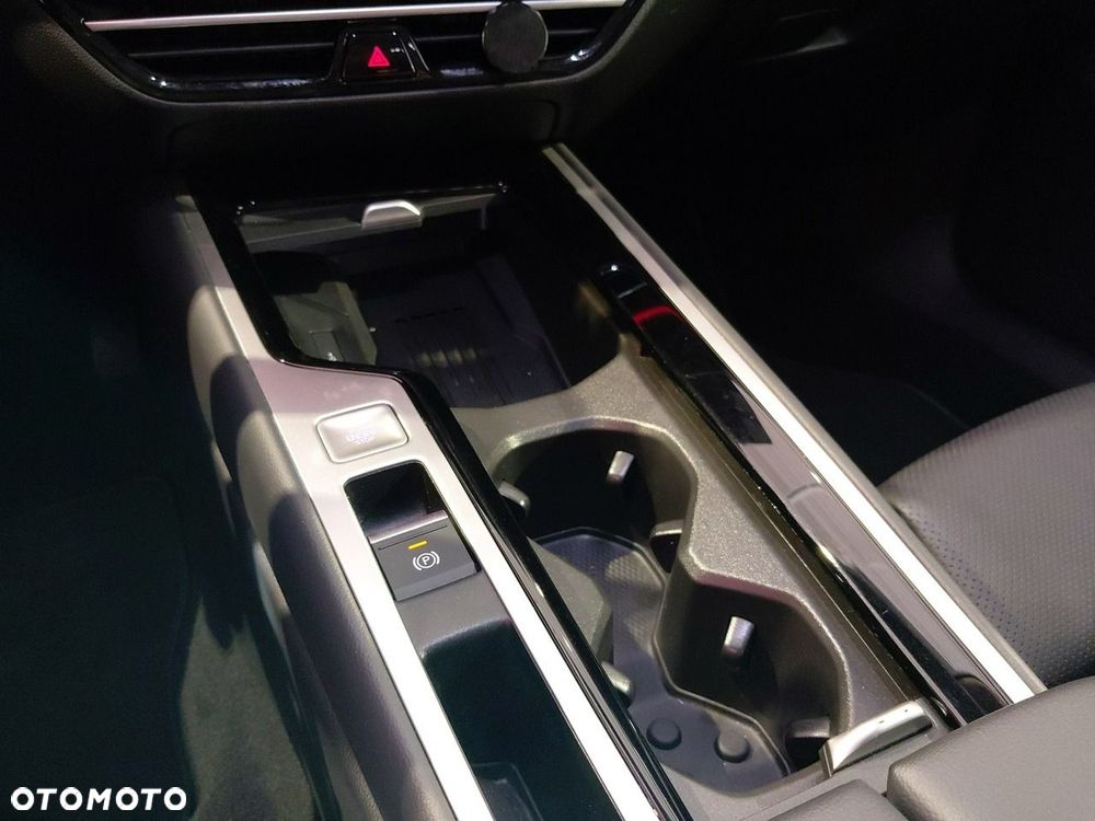 Volkswagen Passat Variant 1.5 TSI EVO Elegance DSG - 38